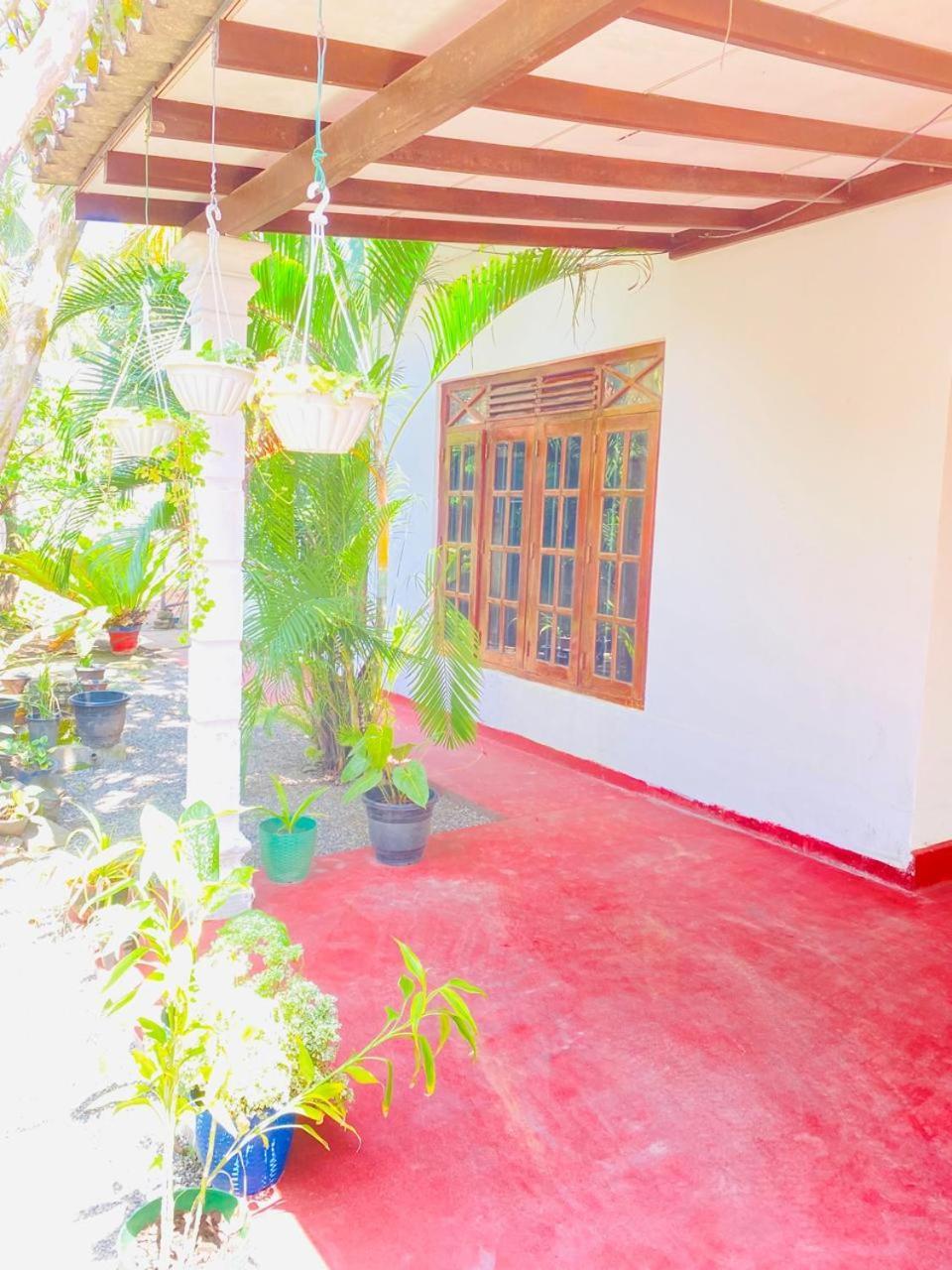 Pradeep Guest House มิริสซา ภายนอก รูปภาพ