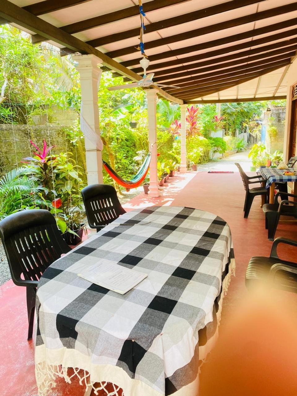 Pradeep Guest House มิริสซา ภายนอก รูปภาพ